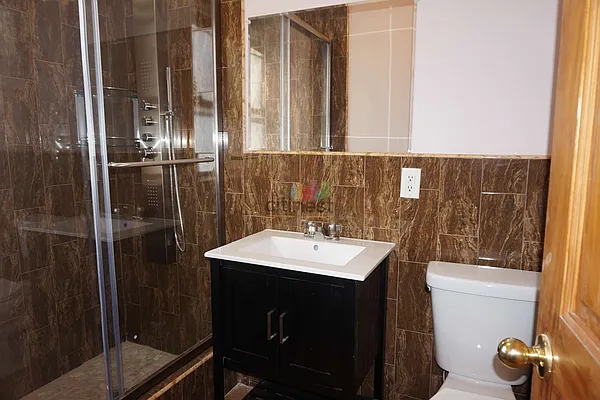 Rented by Citi Nest Group LLC | media 29