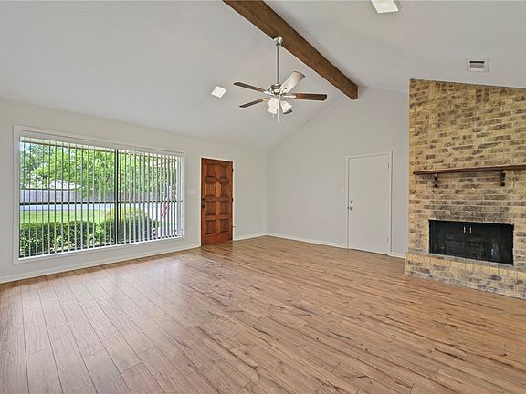 2nd image of 2804 Barak Ln