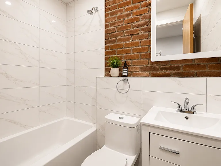 35 Lexington Ave #1FF — Photo 8