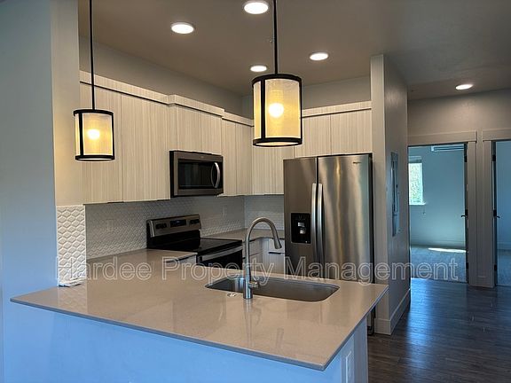3rd image of 3711 S Council Spring Rd APT 301
