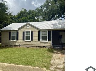 2066 Zula Ln, Mobile, AL 36605