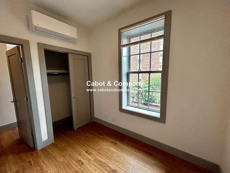 86 Saint Botolph St #10 — Photo 5