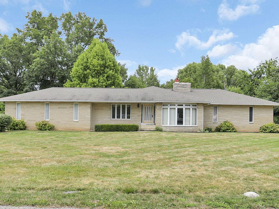 1st image of 50 Wesley Dr
