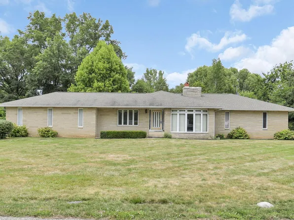 50 Wesley Dr, Pataskala, OH 43062