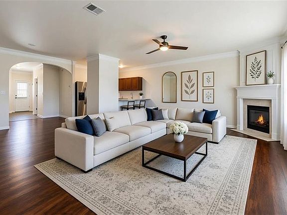 2nd image of 5662 Lawley Dr