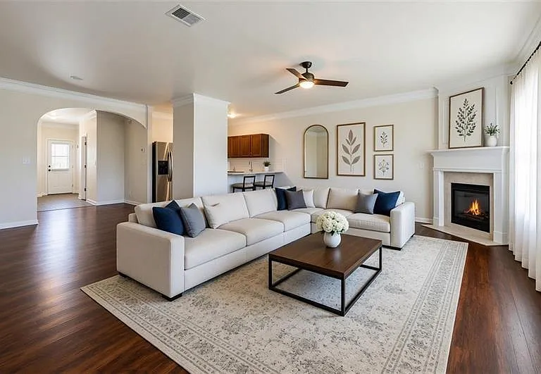 5662 Lawley Dr — Photo 2