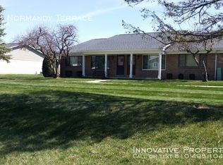 1123 Normandy Terrace Dr, Flint, MI 48532