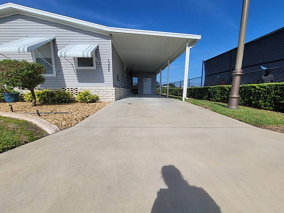 4th image of 1352 Whispering Pines Dr