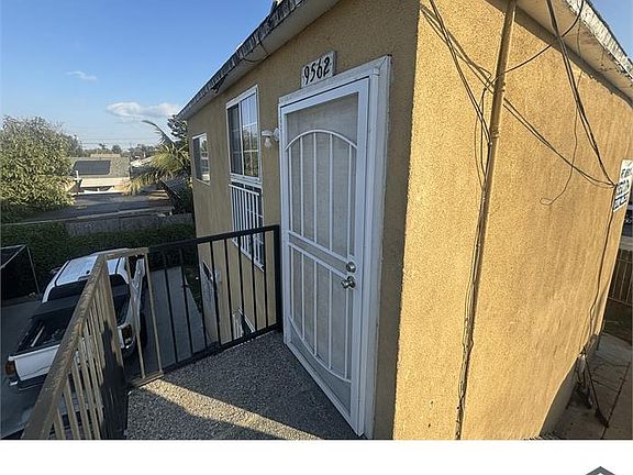 3rd image of 9562 Compton Ave #3