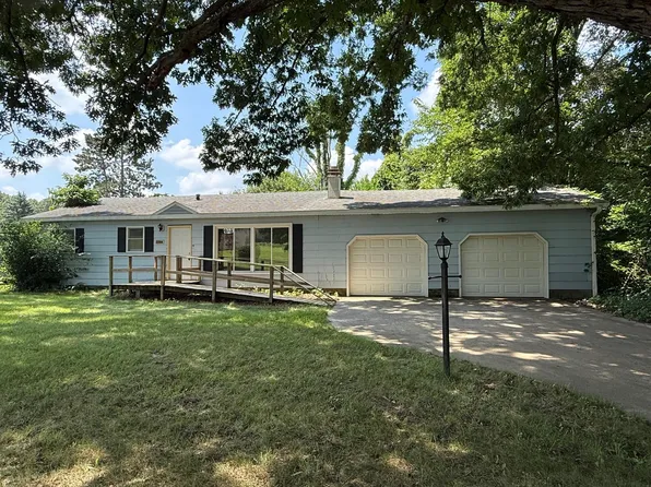 1876 N Forrester Rd, La Porte, IN 46350