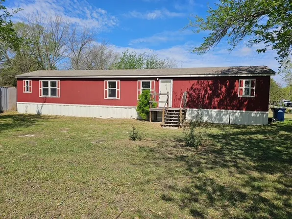 103 E Eckhart Ave, Thrall, TX 76578