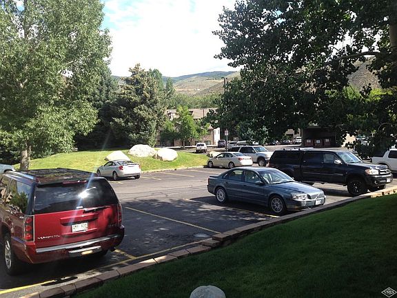 4th image of 1061 W Beaver Creek Blvd Suite R104