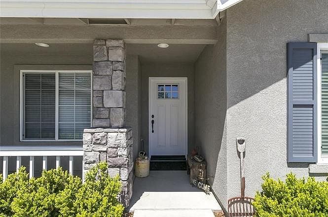 1st image of 2635 Vineyard Cir