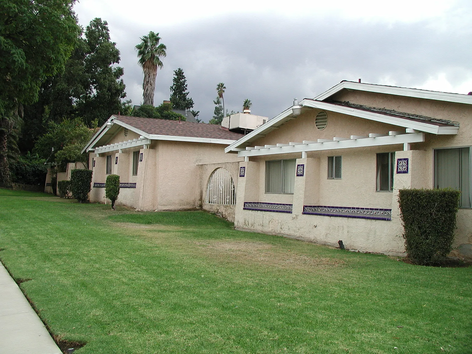 2 bed, 1100 sqft, $2,295 — Photo 1