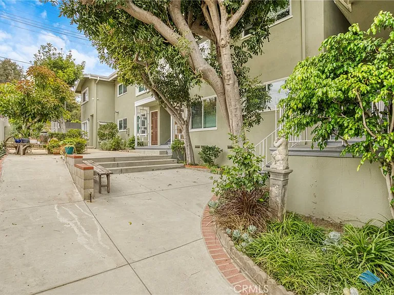 16144 W Sunset Blvd #3 — Photo 5