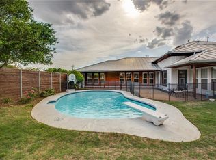 3873 Royal Ln, Dallas, TX 75229