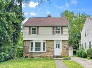 3525 Radcliffe Rd, Cleveland Heights, OH 44121