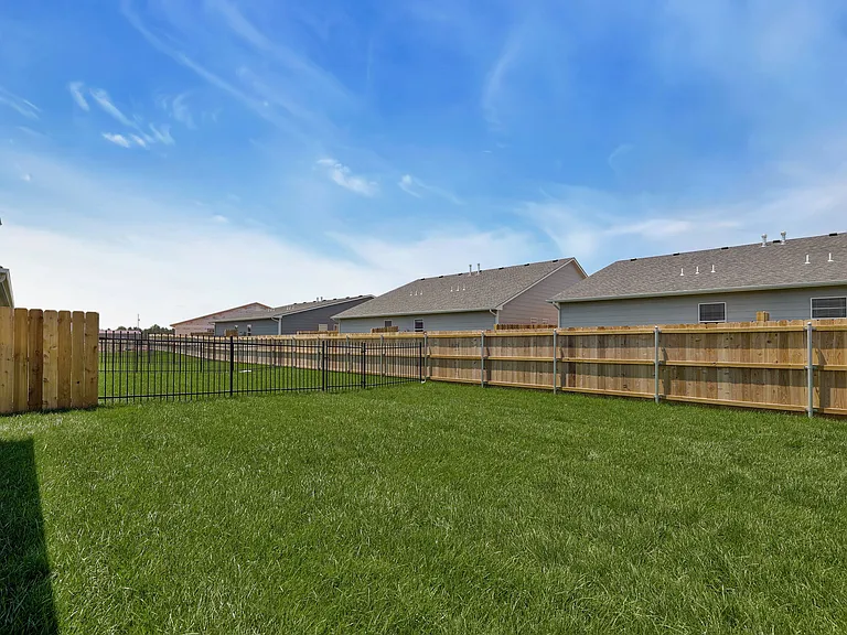 472 Long Path Ct — Photo 7