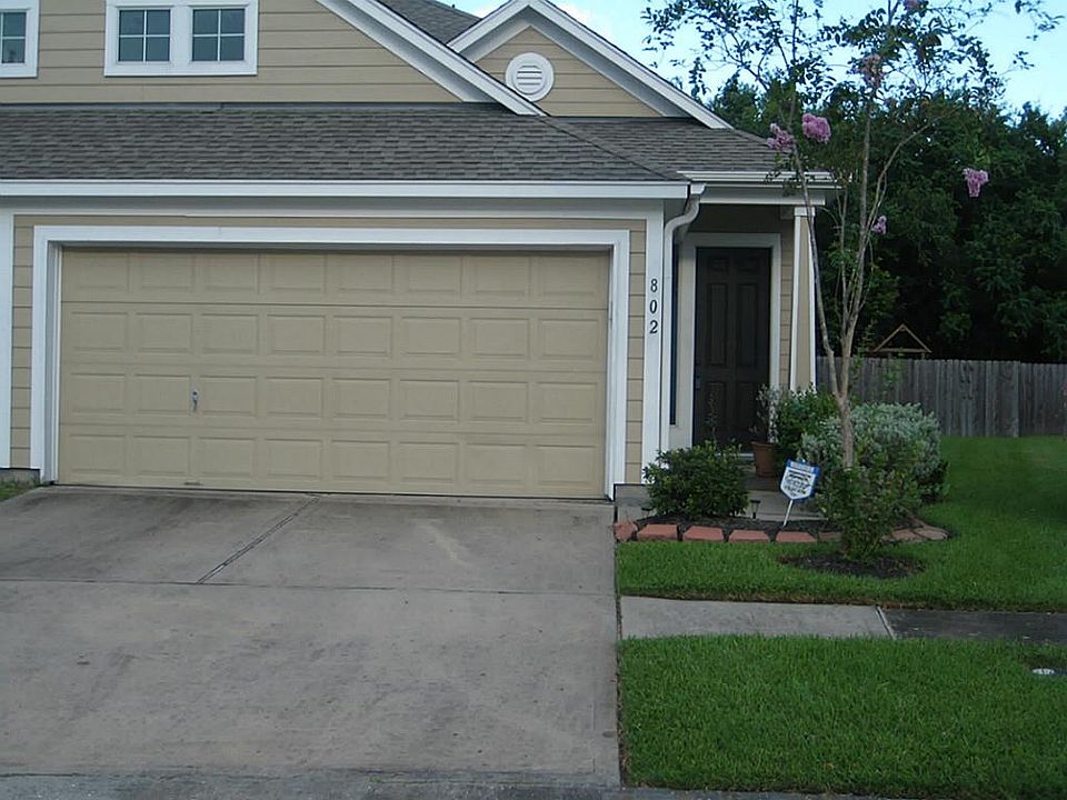 1st image of 802 San Jacinto Cir