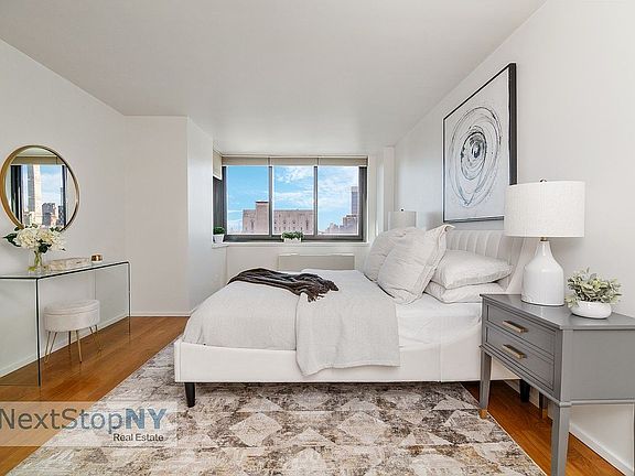 5th image of 515 E 72nd St APT 36C