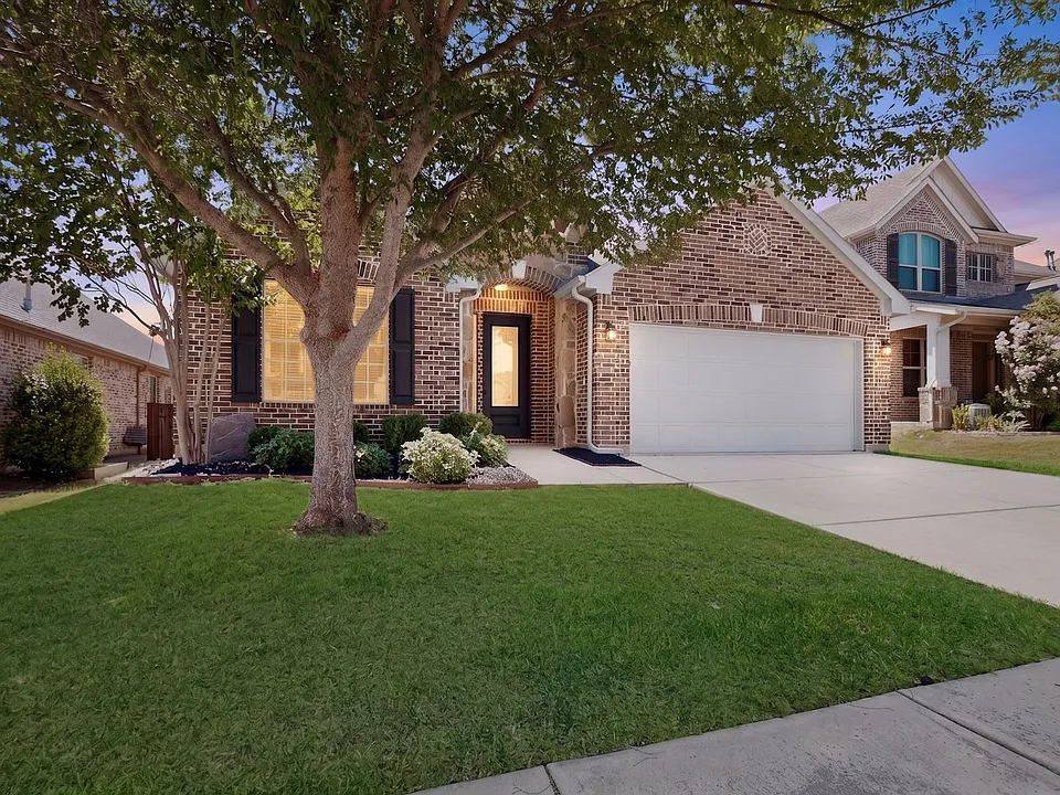 3312 Glen Crest Ln