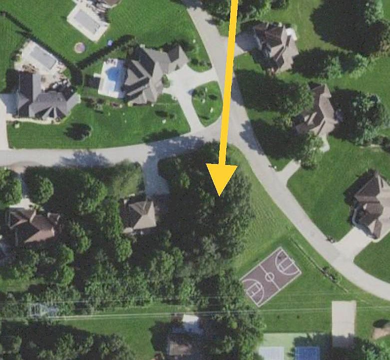 2nd image of Ridgeview Ln
