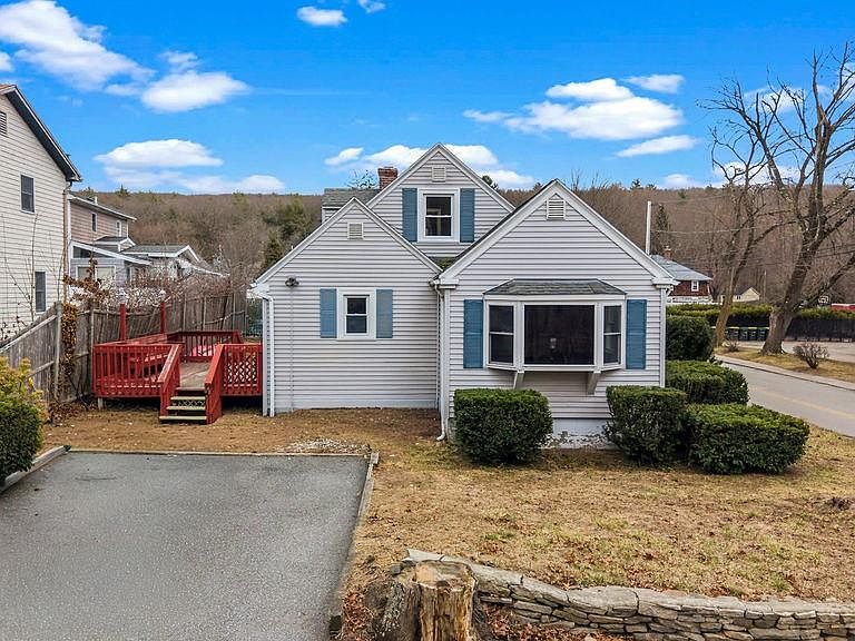 Listing photo 4