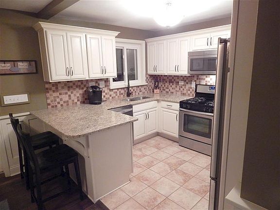 3rd image of 1178 Alwil Dr