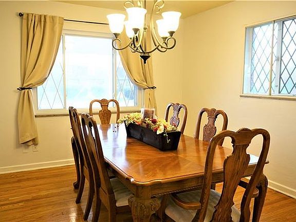 5th image of 114 Greenwood Pl