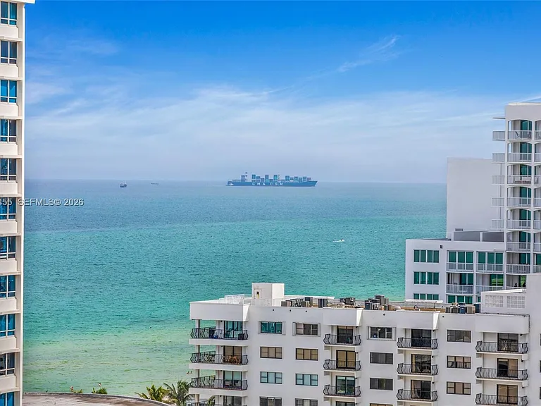 5600 Collins Ave #16B — Photo 3