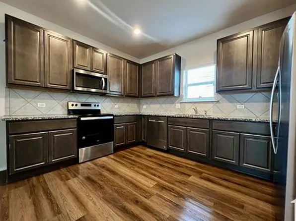 10922 Airmen Dr, Converse, TX