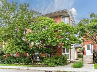 6 Omeara St #3, Ottawa, ON K1Y4T1