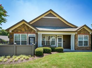 351 Ridge Hill Cir, Marietta, GA 30064