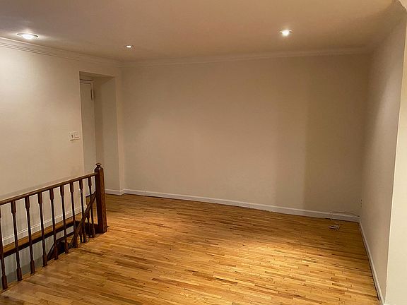 4th image of 510 W End Ave APT 1