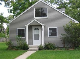 985 Walnut St, Greenfield, IN 46140