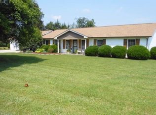 3895 Gumtree Rd, Winston Salem, NC 27107