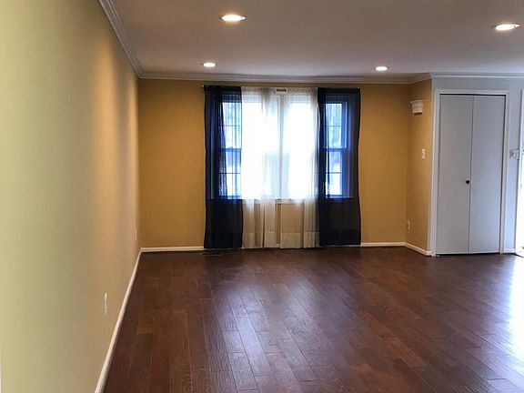 4th image of 8609 Antioch Cir