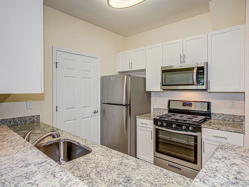 1st image of 21799 Crescent Park Sq #958720