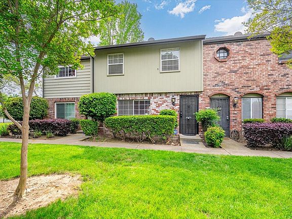 3rd image of 10919 Coloma Rd Unit 2