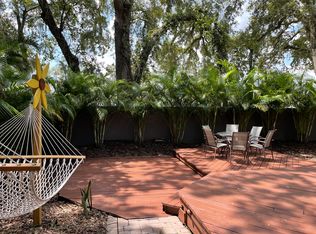 5818 Arbor Walk Ln, Tampa, FL 33624