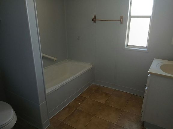 5th image of 130 S Suncoast Blvd