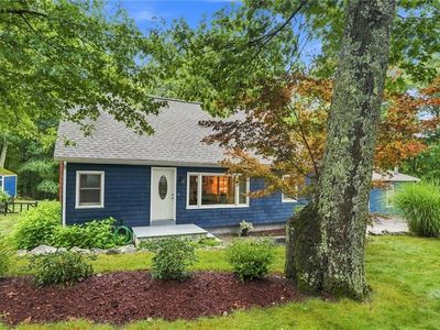 321 Cooper Hill Rd, Burrillville, RI, 02839