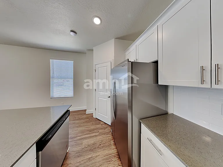 5996 W South Jordan Pkwy — Photo 3