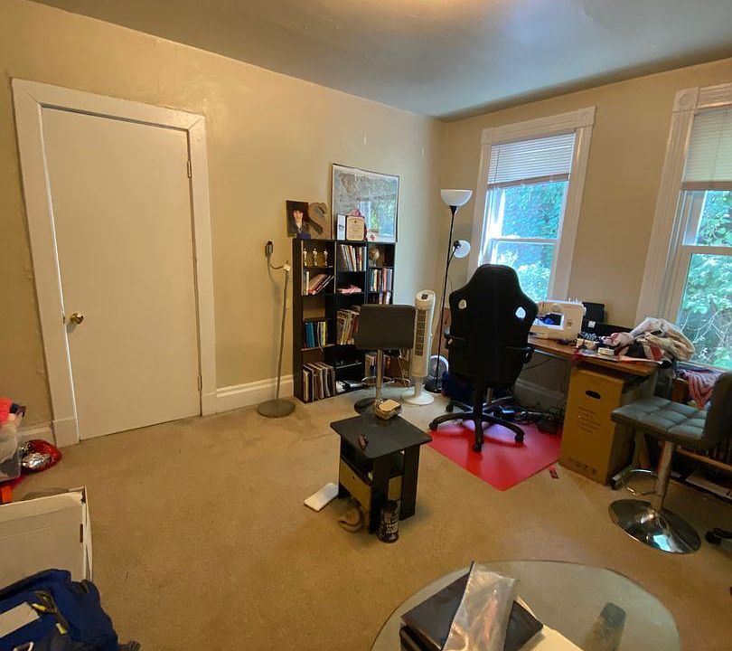 2nd image of 245 Edith St