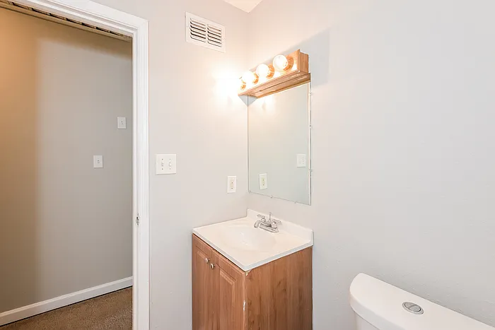 4033 Emerald North Cir — Photo 13