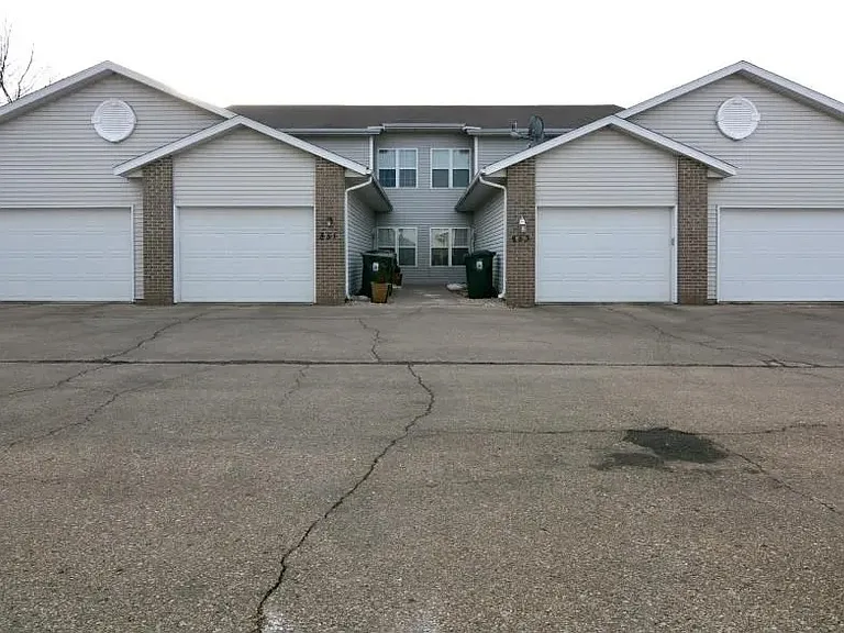 853 Saint Albert The Great Dr — Photo 1