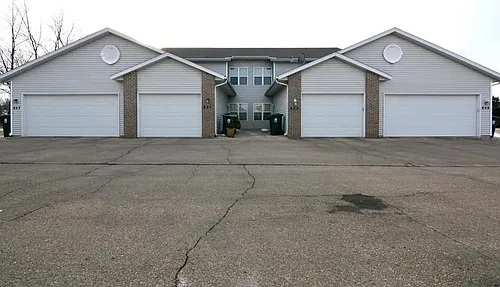 849 Saint Albert The Great Dr Photo 1