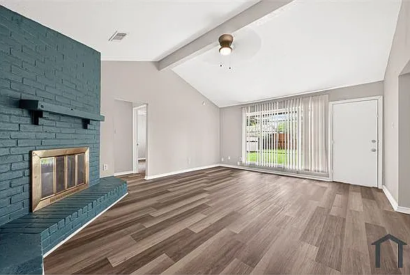 10402 Permian Dr — Photo 4