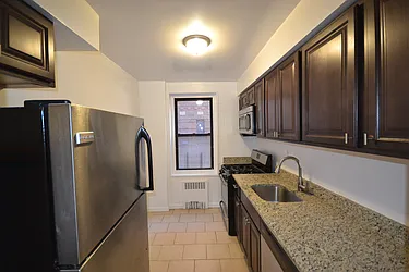 Rented by Silverstein Collection LLC 