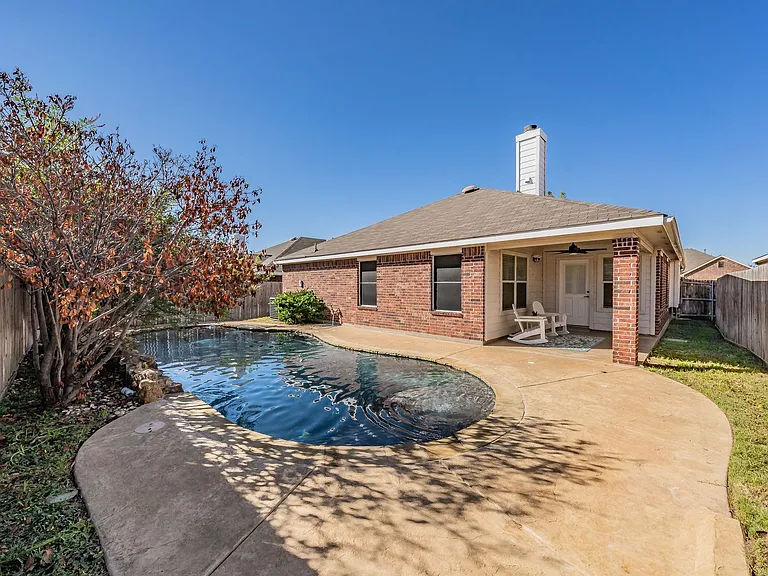 9040 Weller Ln — Photo 42